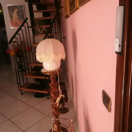 Center View Sea Homestay Salerno
