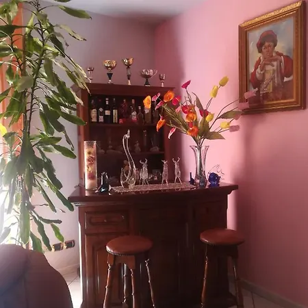 Center View Sea Homestay *